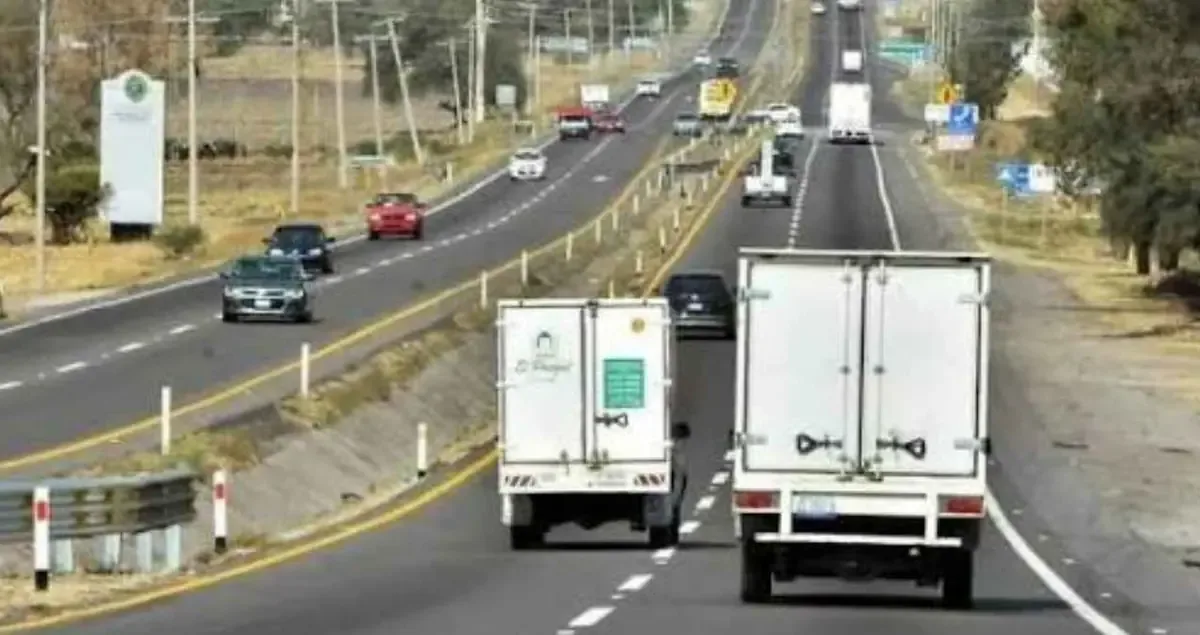 Varios accidentes de tránsito generan cierres en importantes vías del país hoy, afectando la circulación.