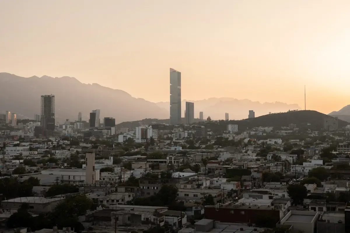 La Secretaría de Seguridad Pública de Monterrey busca mejorar la seguridad y operación vial en la ciudad.