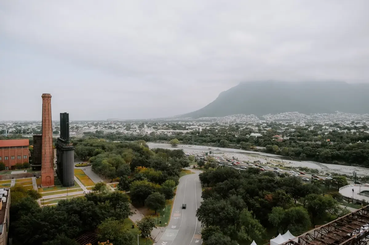 El proyecto busca mejorar la infraestructura de ocio y peatonal en la ciudad.