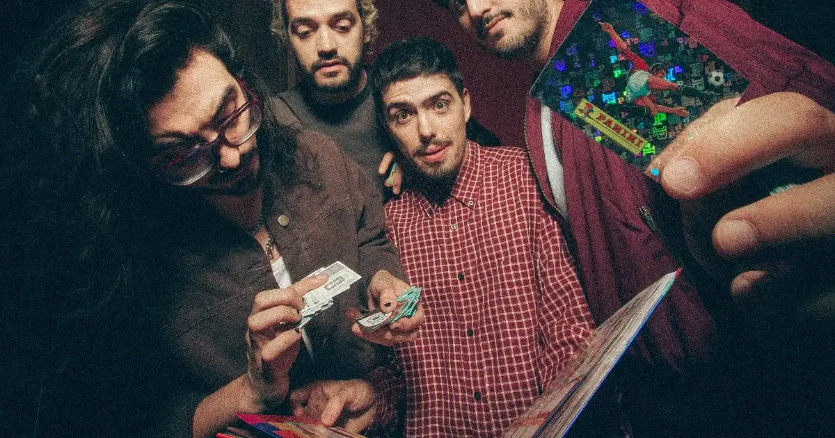 La banda colombiana Morat sorprende al convertirse en embajadora oficial de Panini para el próximo Mundial.