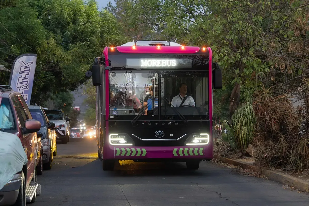 El nuevo sistema busca garantizar trayectos seguros y eficientes para la comunidad escolar.
