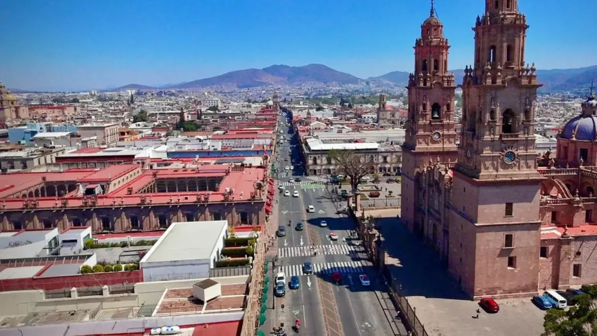 La capital michoacana ha crecido 100% en su extensión, lo que plantea retos en su ordenamiento urbano.
