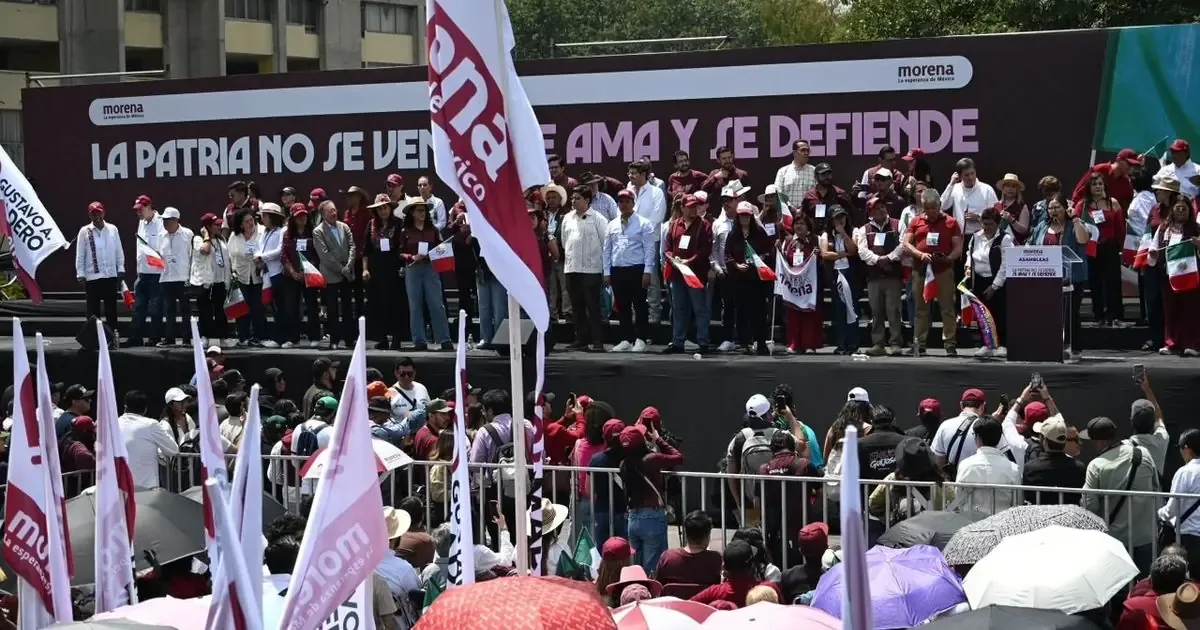 "La inseguridad y la falta de acción en vivienda son retos para el partido gobernante."