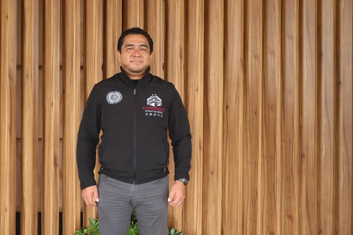 La propuesta de Hernández busca dar continuidad a la labor legislativa en el último año de la LXII Legislatura.