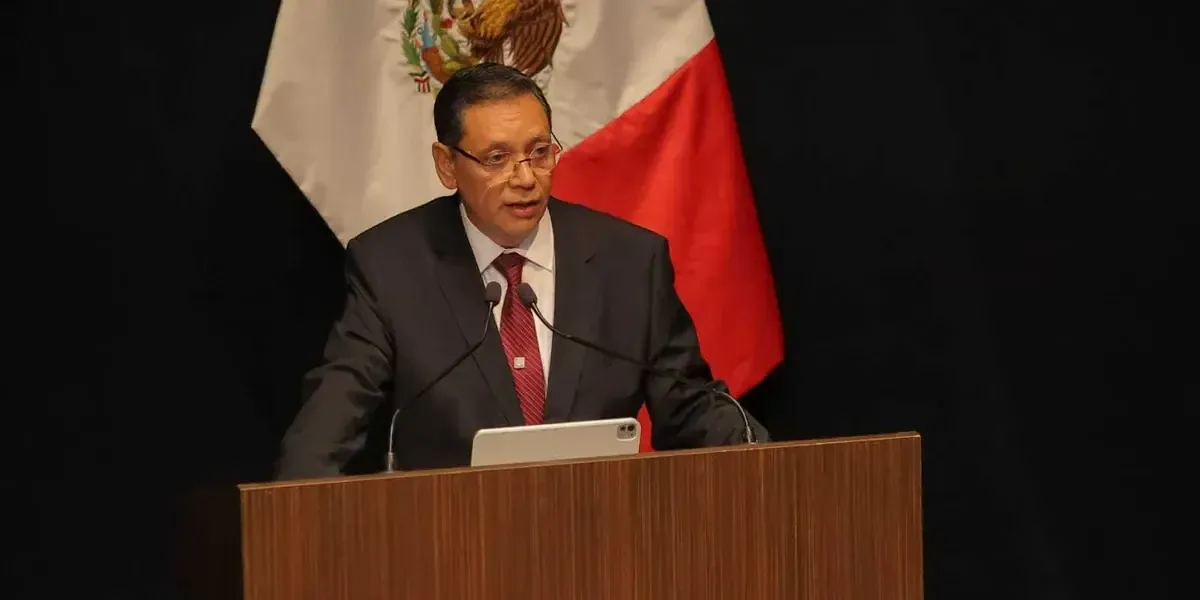 La propuesta busca abordar riesgos de financiamiento ilícito en campañas electorales, más allá de los narcocandidatos.