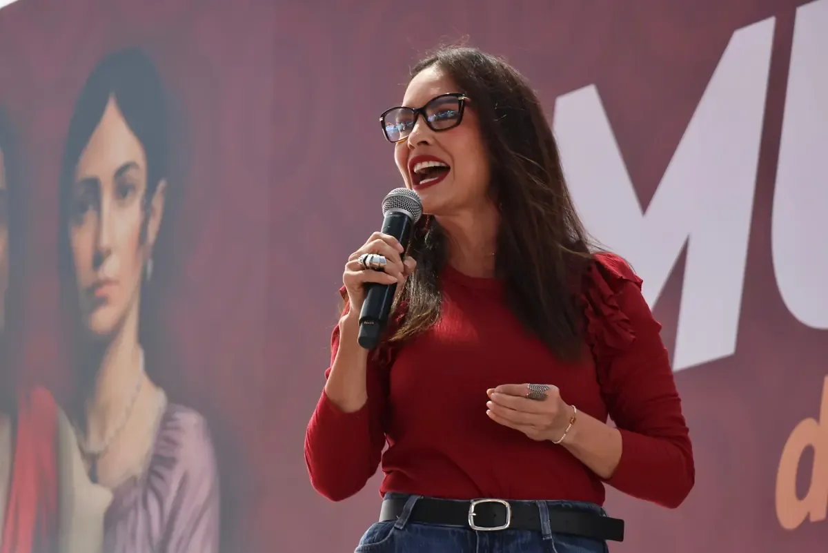 La participación de mujeres es clave en la consolidación del movimiento político en Michoacán.