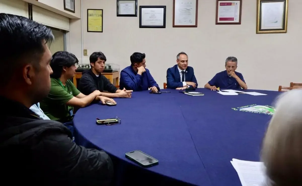 La mesa busca restaurar el acceso a la Estación Forestal Experimental Zoquiapan y proteger la investigación académica.