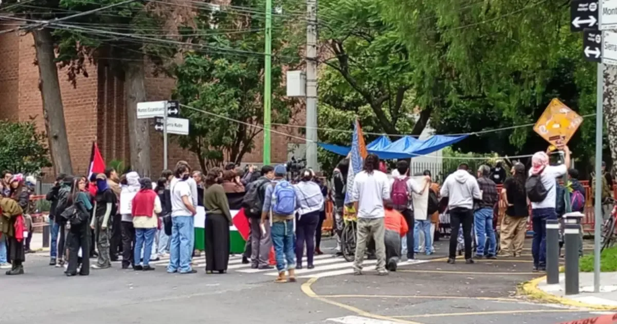 Las protestas y actividades culturales continuarán a lo largo del día, destacando la marcha "¡Alto a la represión!".