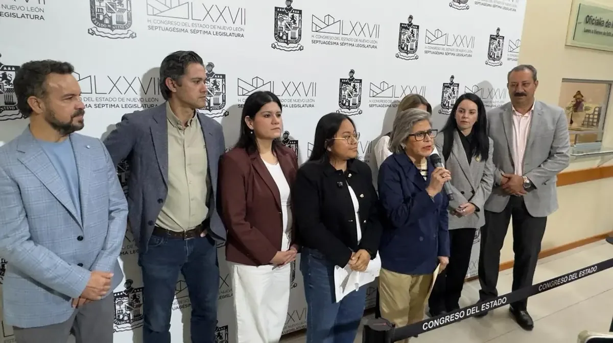 La bancada de MC señala que el PRI y PAN impiden la discusión en el Congreso sobre reparaciones necesarias.