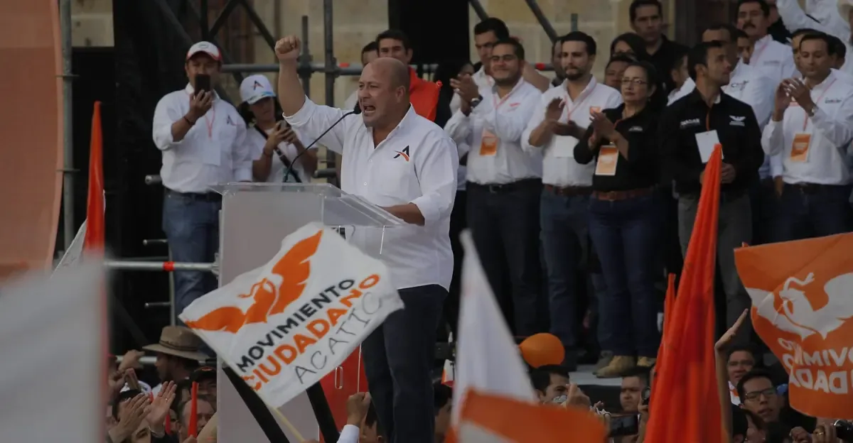 El partido naranja obtiene la gubernatura y mayorías en el congreso local tras elecciones reñidas.