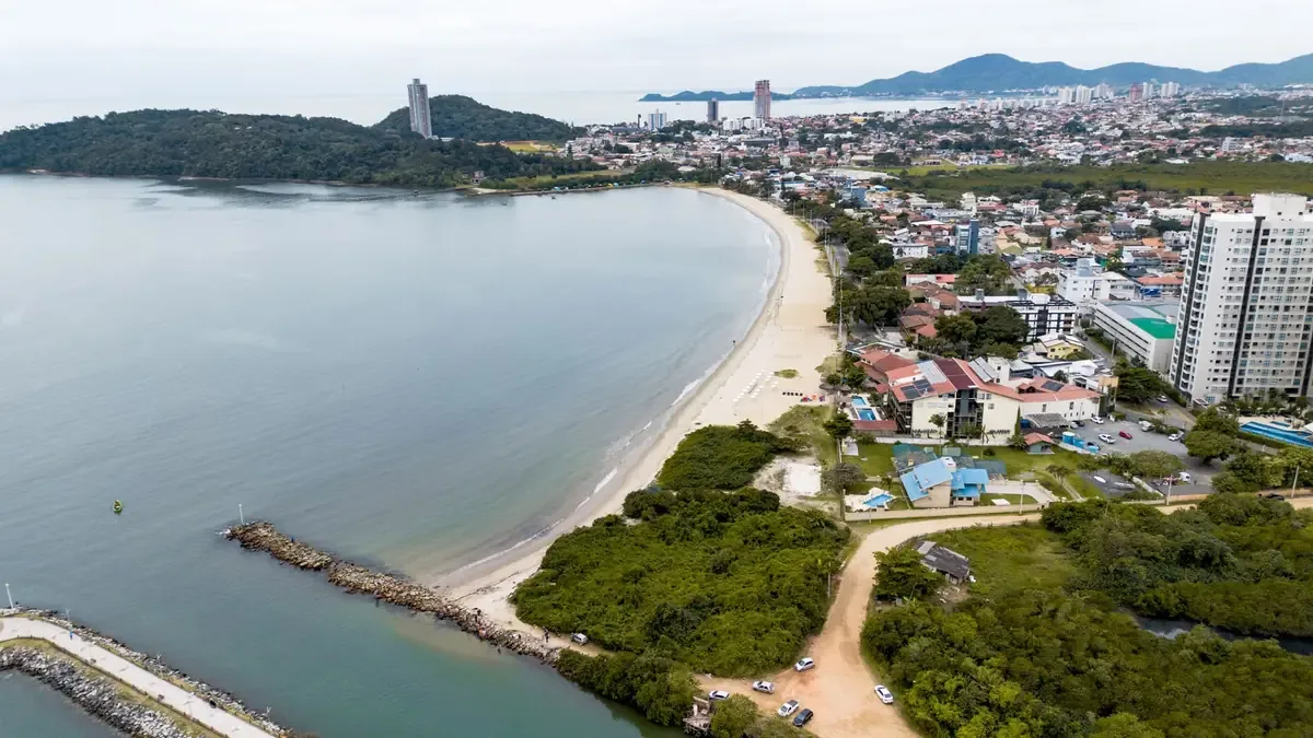 Promotorias de Justiça orientam sobre combate ao assédio eleitoral e regras de propaganda para 2026.