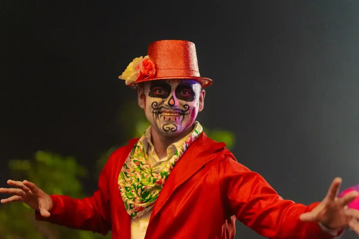 La programación busca impulsar el turismo y celebrar tradiciones locales mientras Mérida se prepara para 2027.