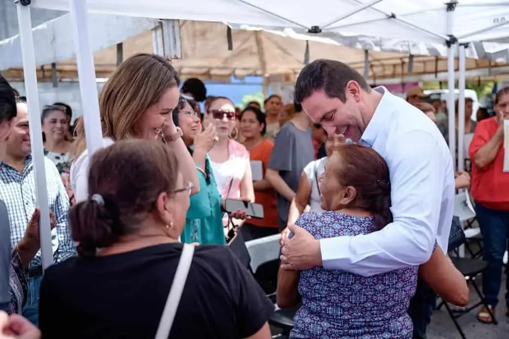 El DIF Saltillo ofrece atención médica gratuita en barrios y escuelas de la ciudad.
