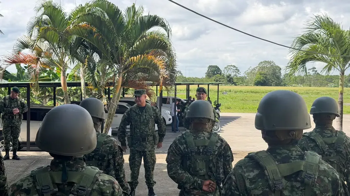 Un importante despliegue militar busca asegurar el voto en un ambiente seguro durante la segunda vuelta presidencial.