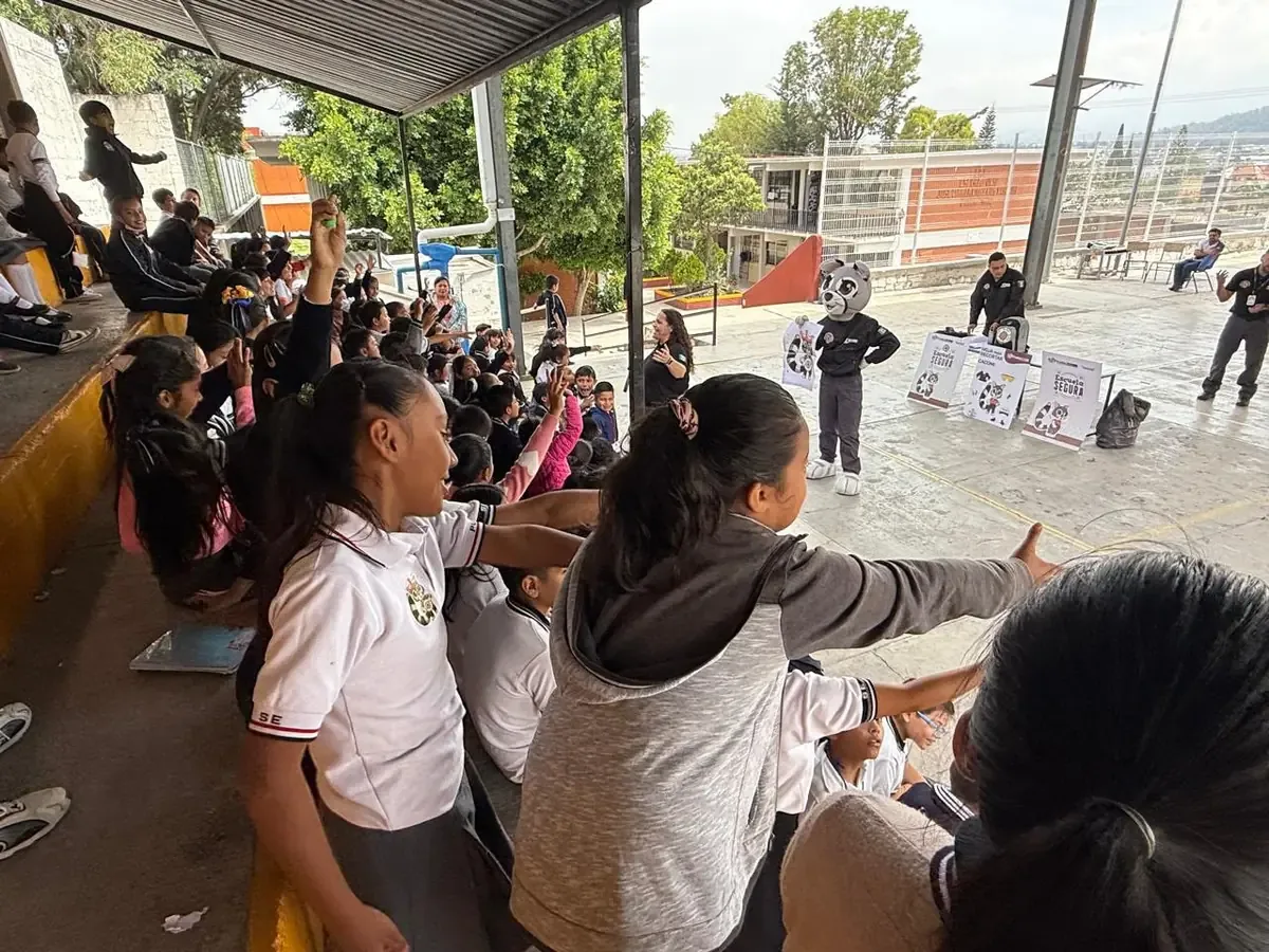 El Gobierno de Puebla, liderado por Pepe Chedraui, fortalece la seguridad en escuelas con el programa Escuela Segura.