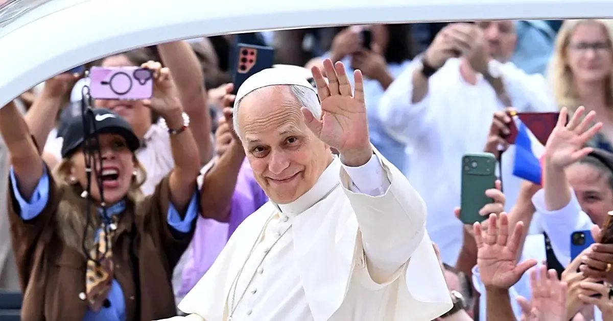 La seguridad y logística para la llegada del Papa León XIV en Madrid movilizan miles de agentes.