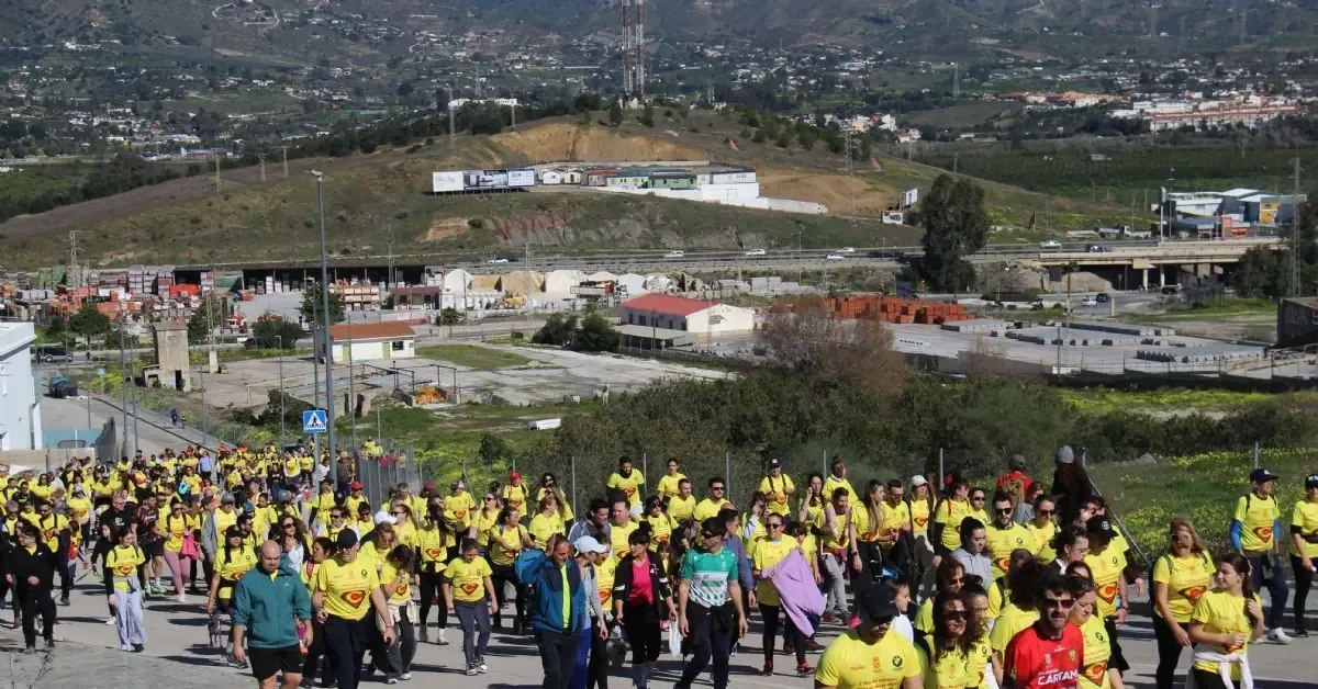 Más de 600 personas se unieron para apoyar la investigación sobre el cáncer infantil y recaudar fondos para los afectados.