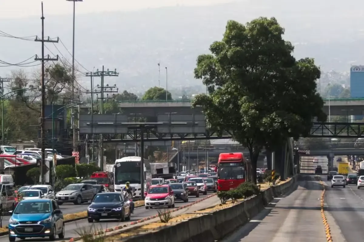 Este 26 de septiembre, se aplican restricciones a los autos con holograma 1 y 2.