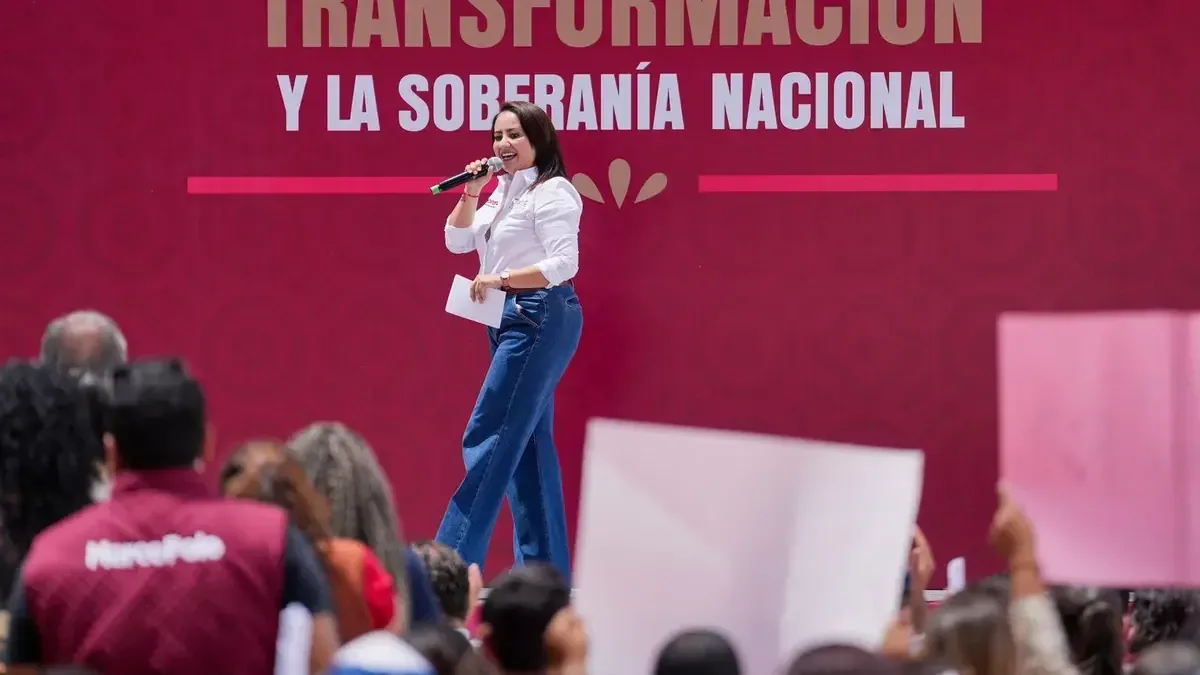 La asamblea en defensa de la transformación unió a militantes y ciudadanos en apoyo a Claudia Sheinbaum.