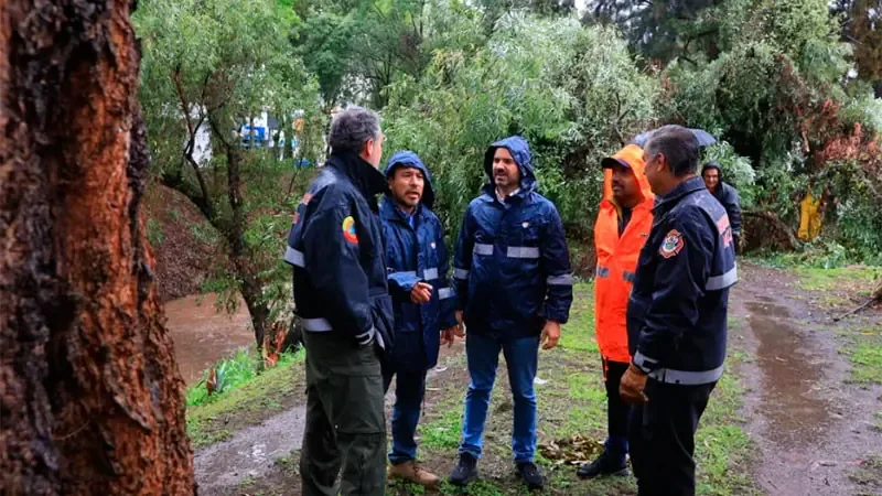 La vigilancia de los ríos Chiquito y Grande busca prevenir riesgos para la población durante la temporada de lluvias.