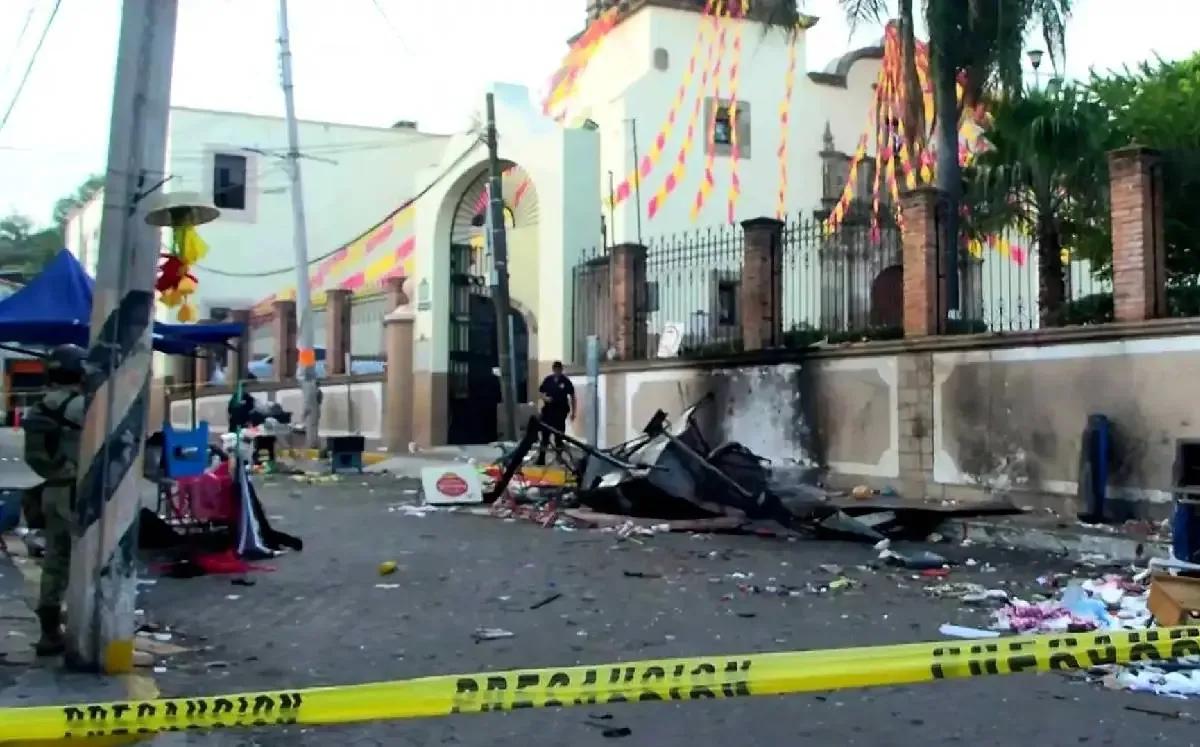 La tragedia dejó 13 personas lesionadas durante las fiestas patronales en el municipio.