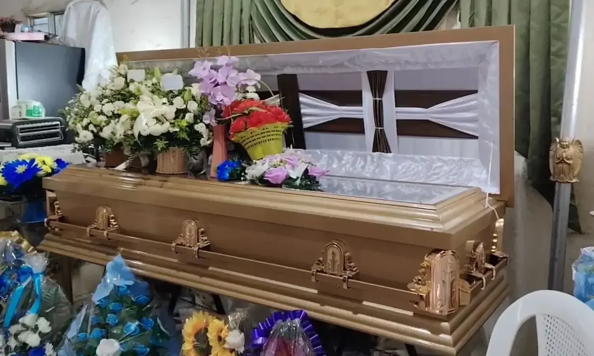 La inesperada muerte de José Chacón conmueve a su familia y comunidad tras un accidente trágico.