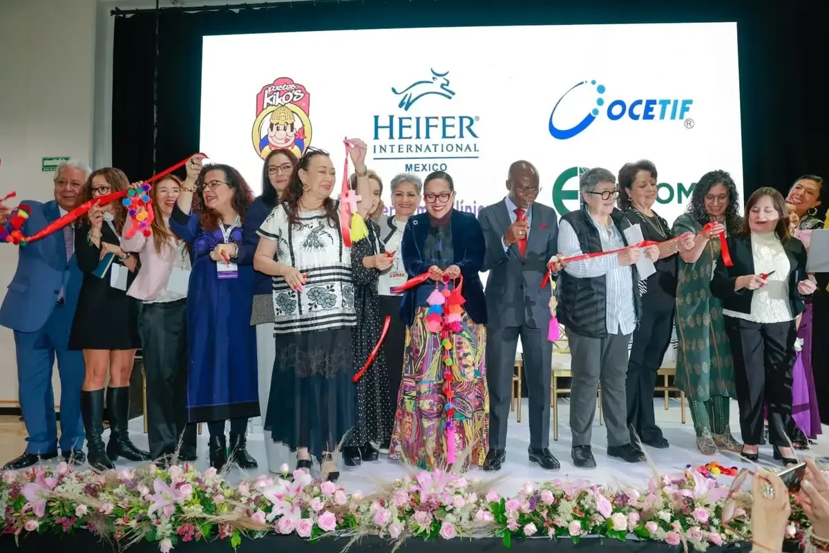 El Foro Económico Internacional Mujer Agro reúne a más de 600 mujeres y 150 empresas en la capital mexicana.