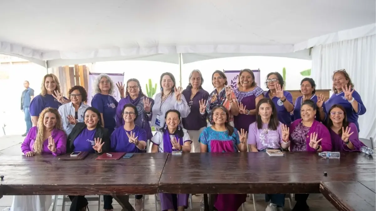 El colectivo busca empoderar a mujeres en política durante su décimo aniversario.