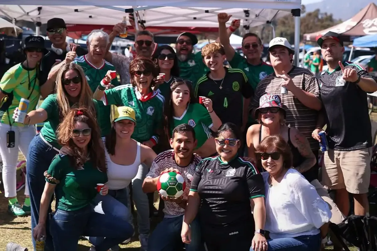 La selección mexicana impacta en la dinámica laboral y social de la ciudad.