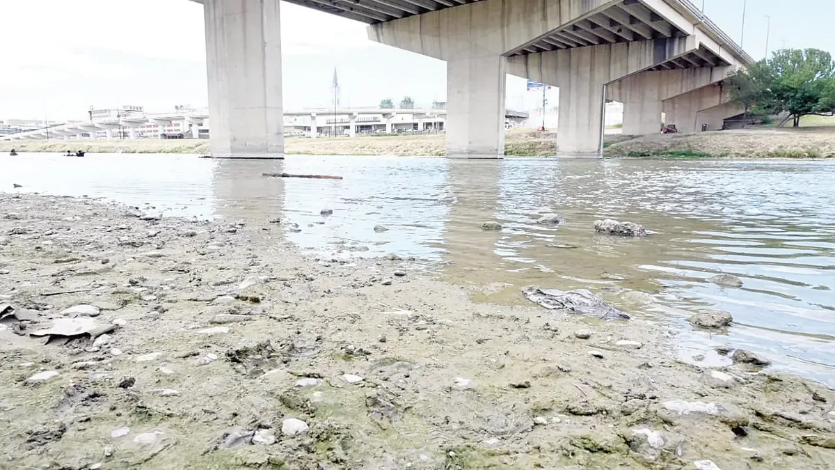 Municipios enfrentan graves problemas de abastecimiento de agua a causa de bajos niveles de almacenamiento.