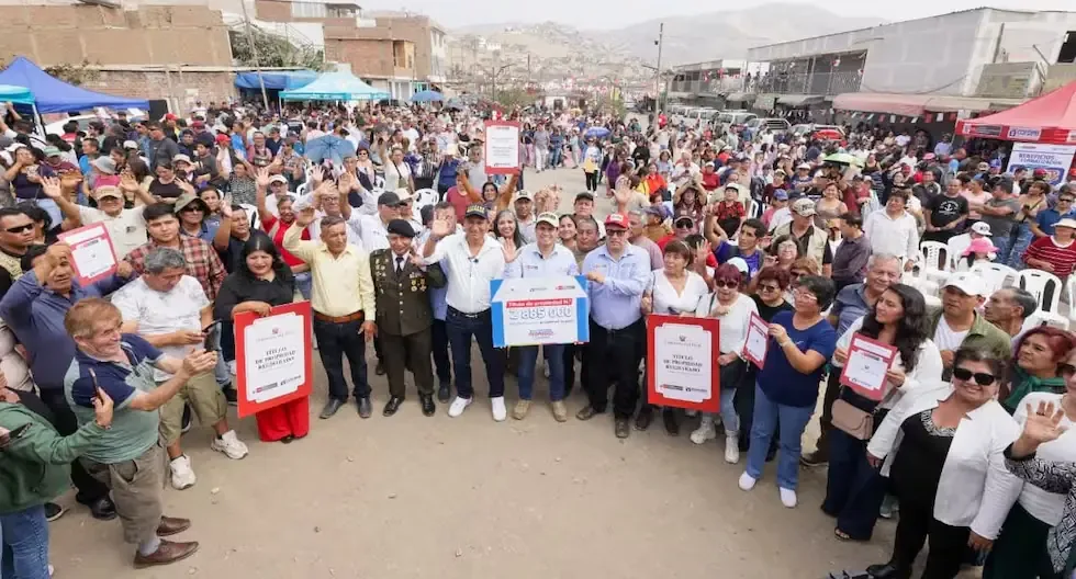 La formalización de la propiedad brinda seguridad jurídica a miles de familias en Lima.