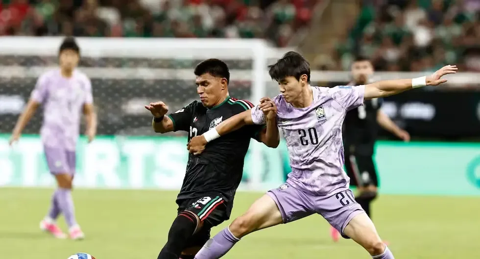 Con un gol de Luis Romo, México se asegura el primer lugar de su grupo.