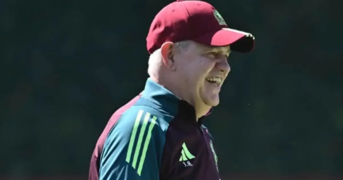La selección sorprende con convocatorias inesperadas a solo 30 días del evento mundial.