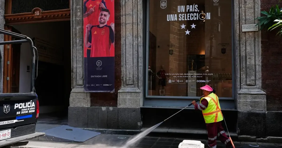 La final del Mundial 2026 unió a México y España en una celebración futbolística, a pesar de tensiones históricas.