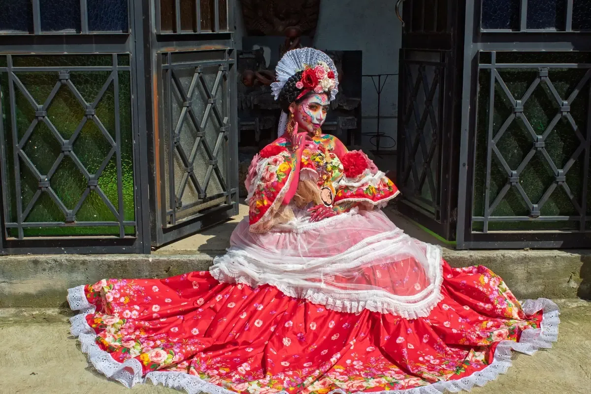 Se invita a visitar Nahuatzen para disfrutar de su rica cultura y gastronomía en la emblemática celebración.
