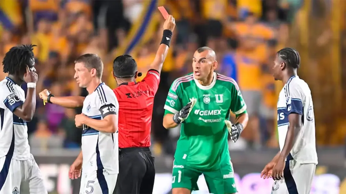 Guzmán vivió un momento polémico en la Leagues Cup, afectando a su equipo.