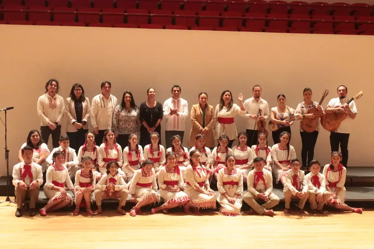 La participación del coro hidalguense promueve la identidad musical y cultural del estado en un evento internacional.
