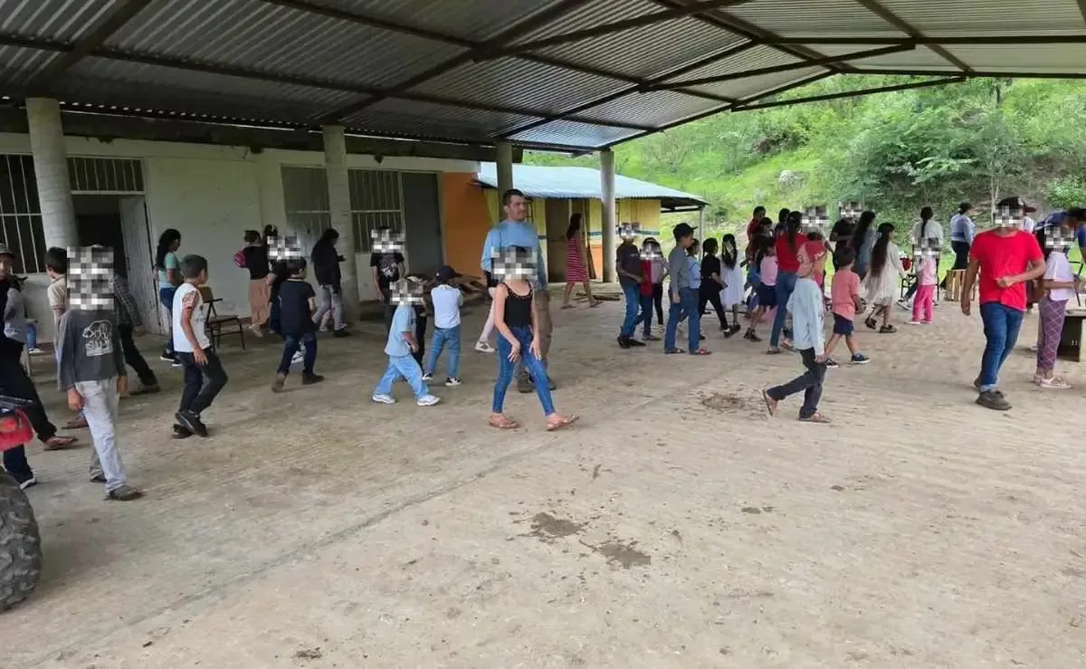 La violencia en Guerrero ha cancelado el ciclo escolar de niños de la Sierra por casi un año.