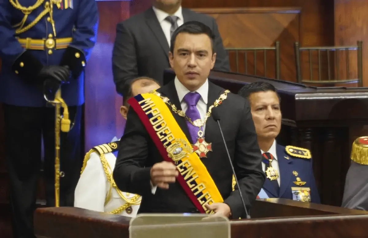 La estrategia de seguridad de Ecuador incluye extradiciones y colaboración militar con Estados Unidos.