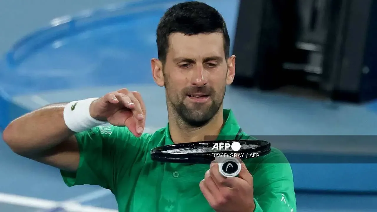 Novak Djokovic celebra su triunfo en el Abierto de Australia.