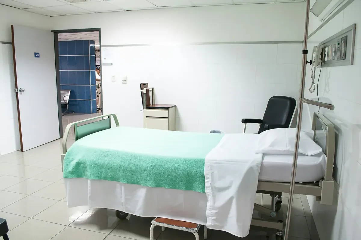 La construcción de una nueva clínica del IMSS facilitará acceso a servicios médicos a familias de Villa de Pozos.