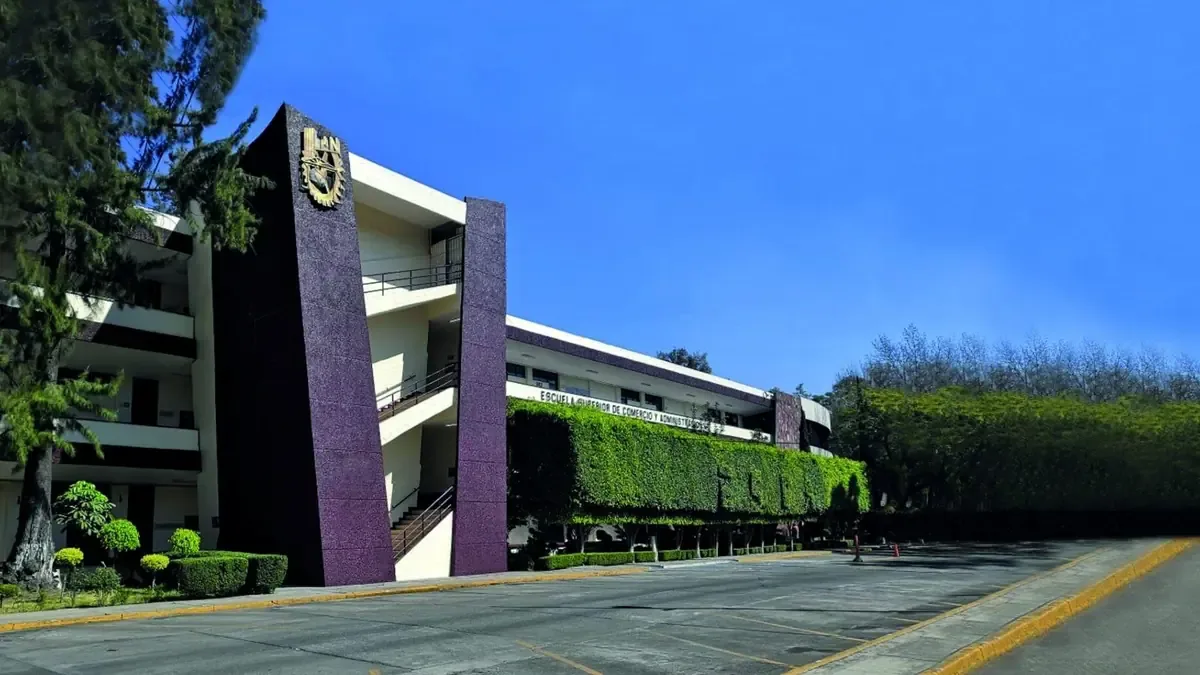 Nuevas denuncias apuntan a pagos obligatorios por trámites escolares en el instituto.