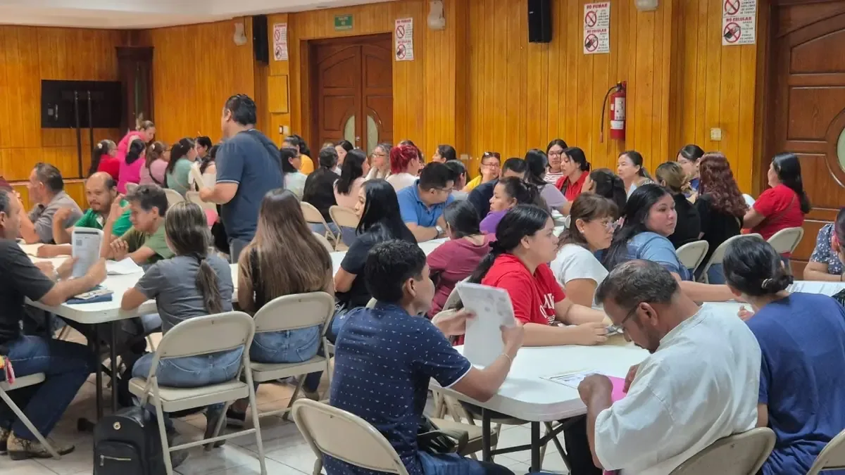 La reactivación del mercado laboral ofrece esperanza a muchas familias.