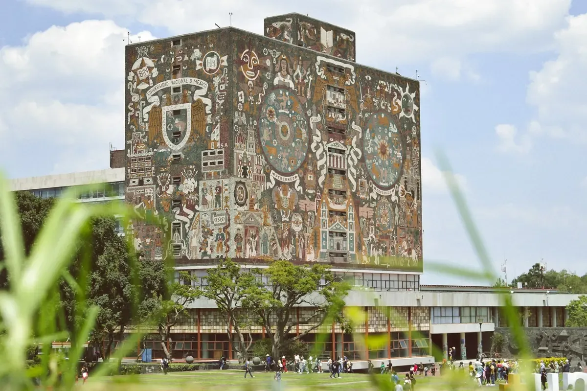 La UNAM aplicará una nueva evaluación para definir a los ingresantes a licenciatura, tras la detección de irregularidades.