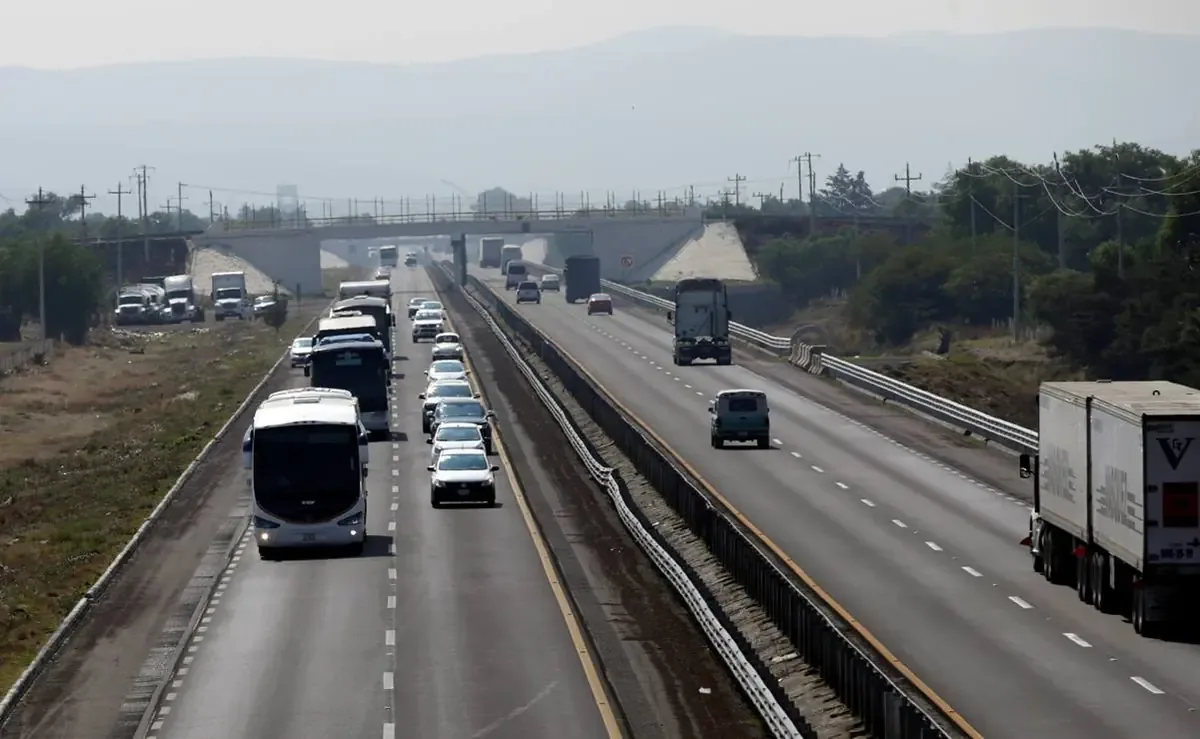 El Gobierno de Nuevo León implementa un programa de incentivos para la regularización de vehículos foráneos.
