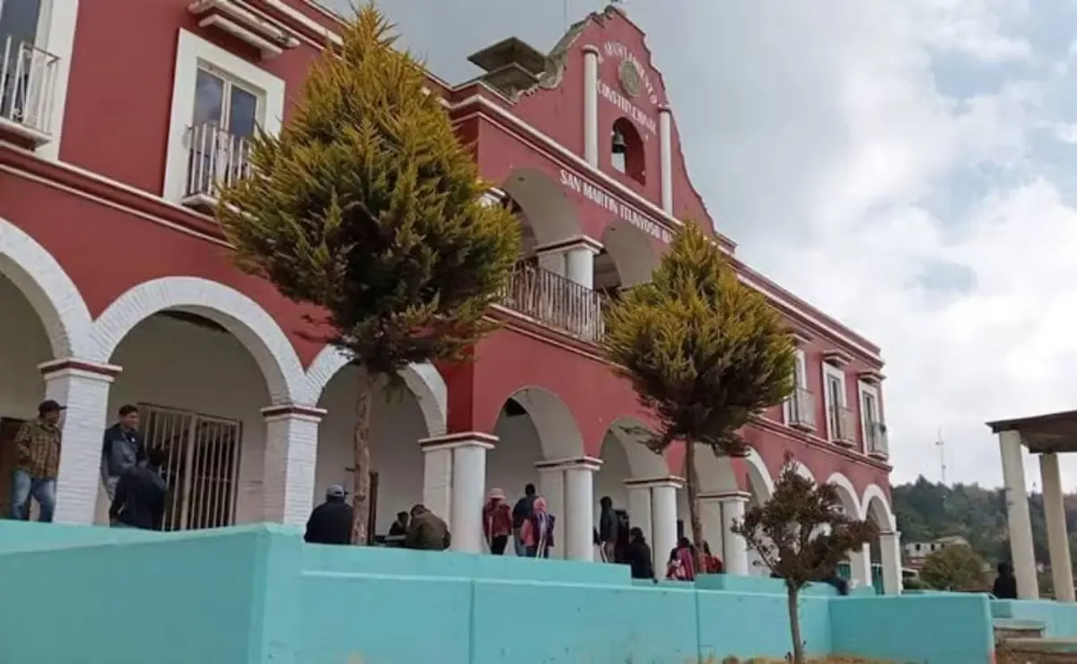Conflictos políticos internos provocan la suspensión de eventos cívicos en varios municipios oaxaqueños.