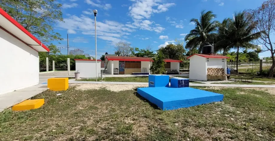 Obras de infraestructura educativa se proyectan en Quintana Roo para 2026.