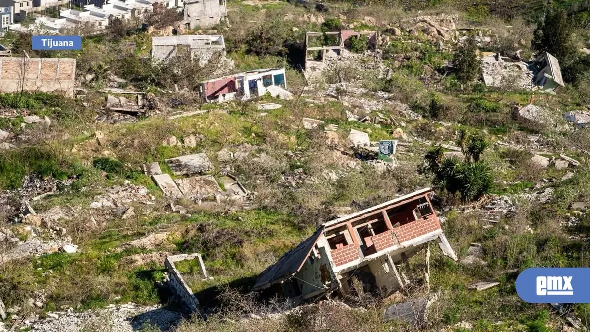 Ocho años después, afectados piden respuestas a la constructora y apoyo gubernamental.