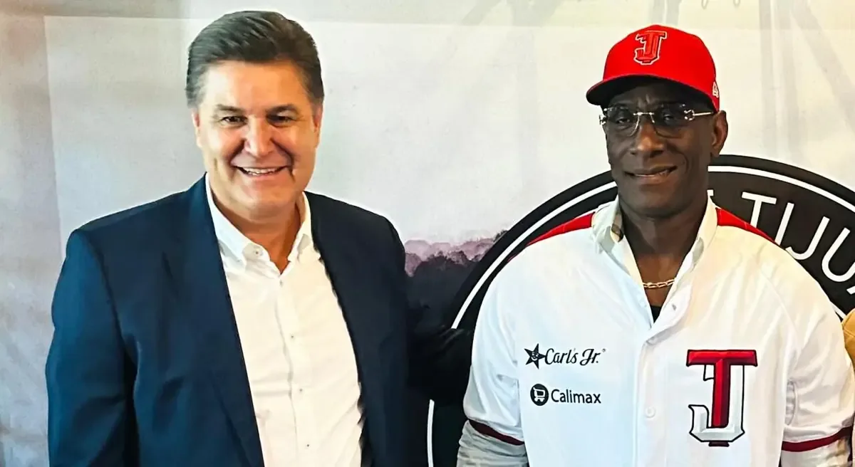 La distinción reconoce la gestión de Canizales tras el tercer campeonato del equipo fronterizo.
