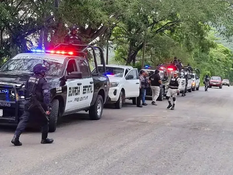 Las autoridades refuerzan la seguridad en municipios chiapanecos con revisiones preventivas y patrullajes.